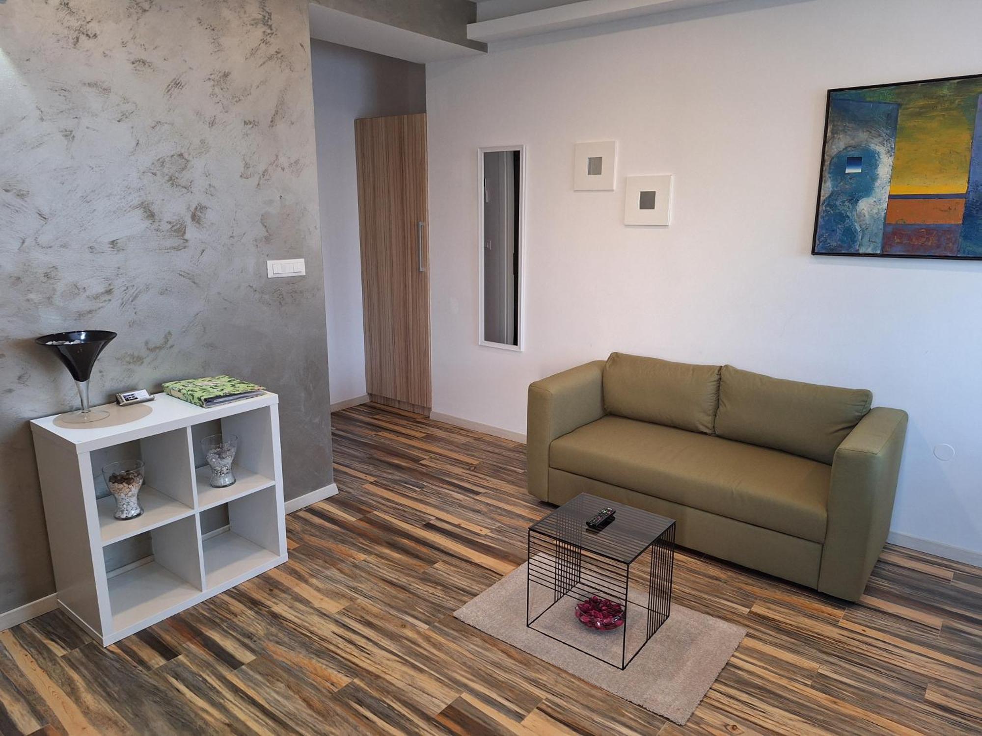 Apartments And Rooms Lorena 236 ロヴィニ エクステリア 写真