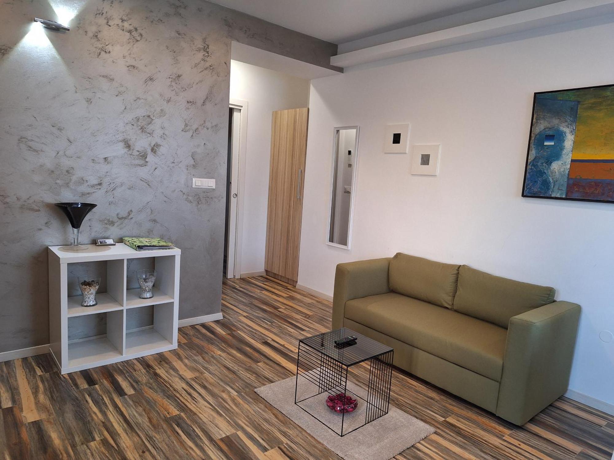 Apartments And Rooms Lorena 236 ロヴィニ エクステリア 写真
